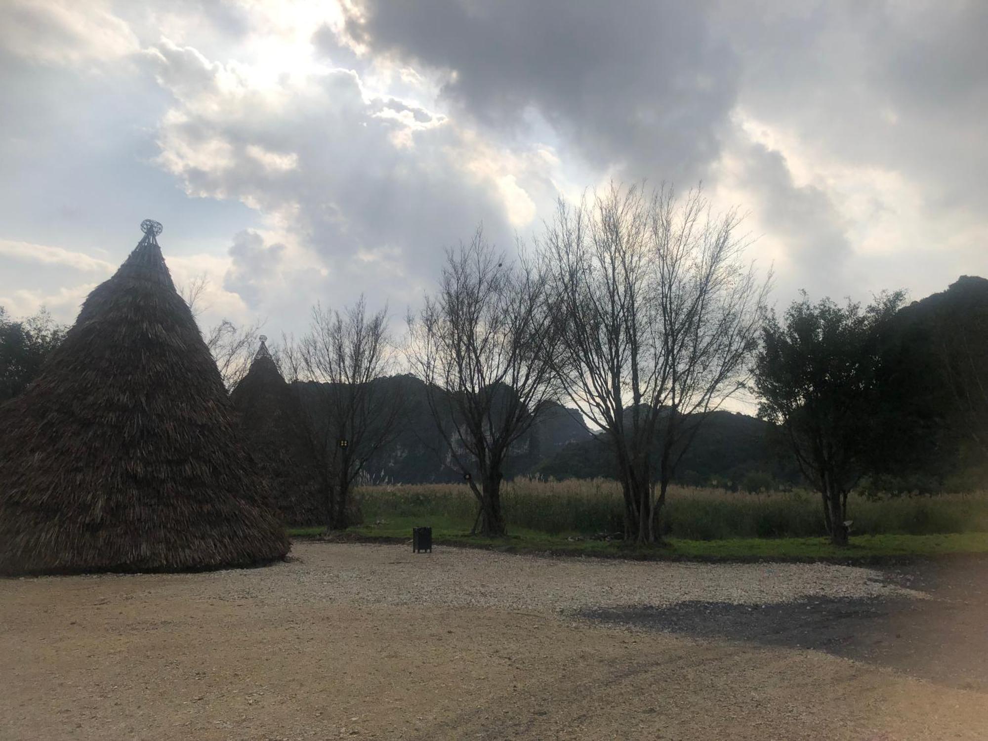 Truong Son Luxury Homestay ニンビン エクステリア 写真