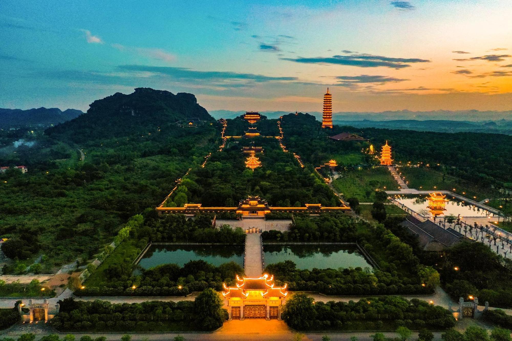 Truong Son Luxury Homestay ニンビン エクステリア 写真