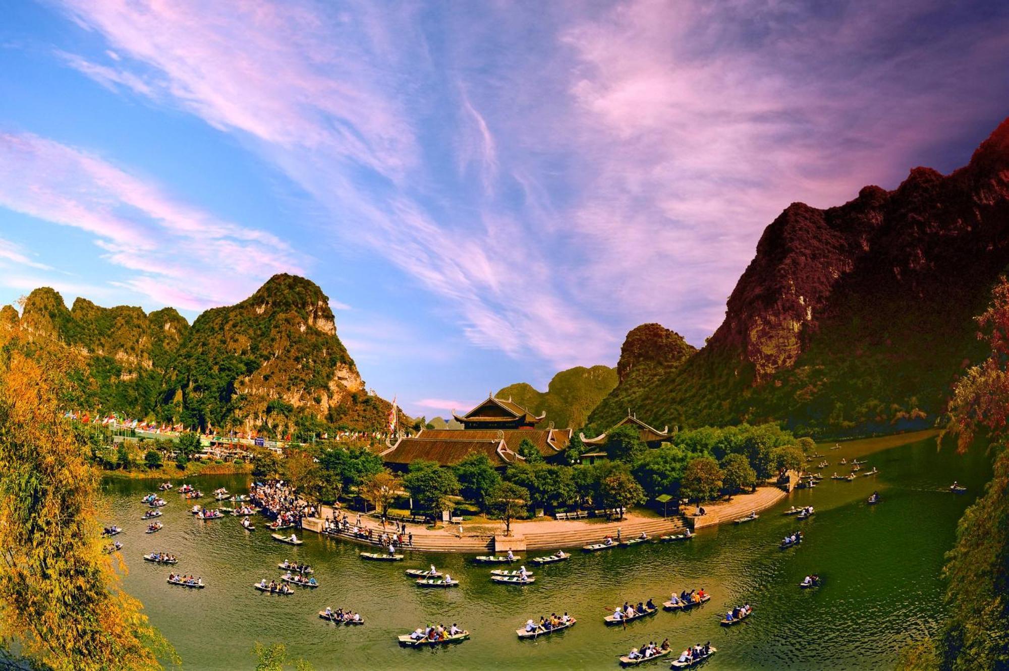 Truong Son Luxury Homestay ニンビン エクステリア 写真